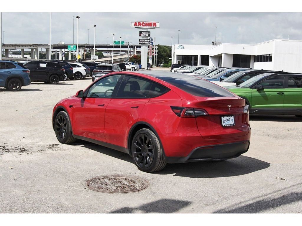 2023 Tesla Model Y Long Range