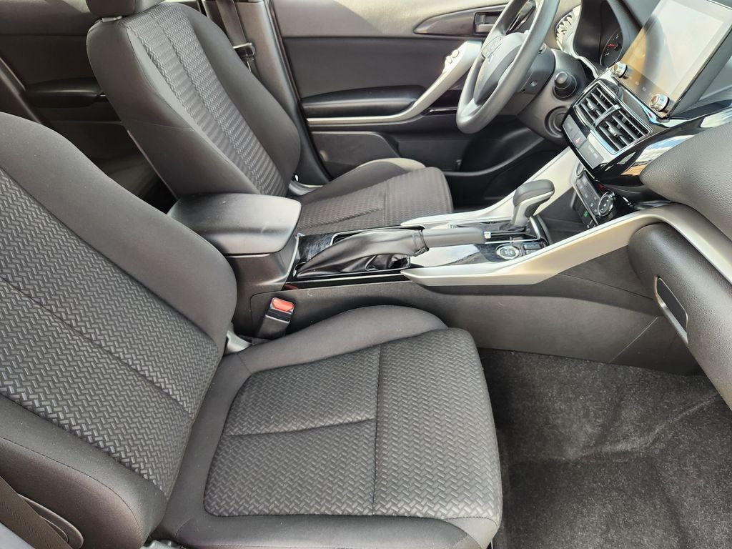 2024 Mitsubishi Eclipse Cross LE
