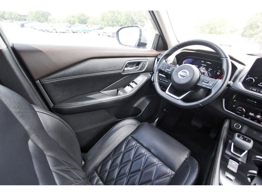 2021 Nissan Rogue Platinum