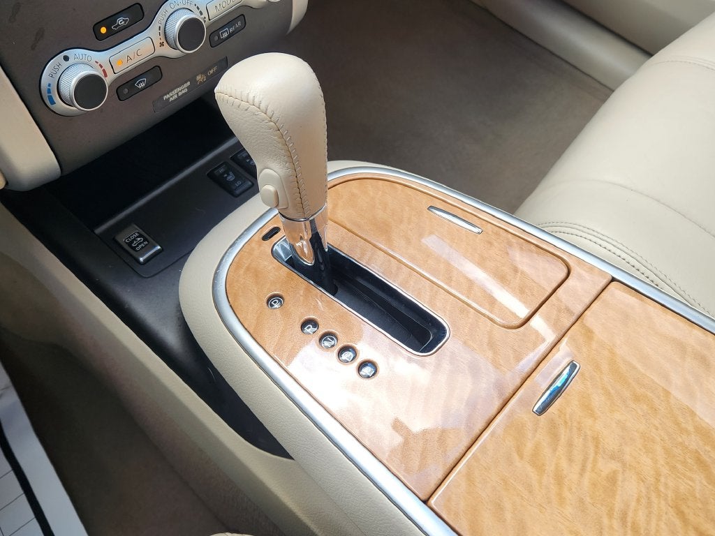 2011 Nissan Murano CrossCabriolet Base