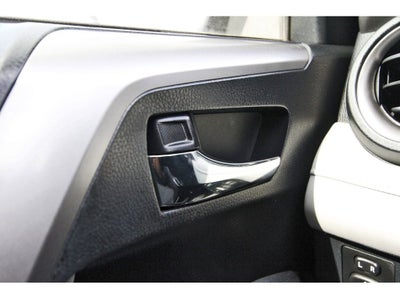 2018 Toyota RAV4 Hybrid XLE