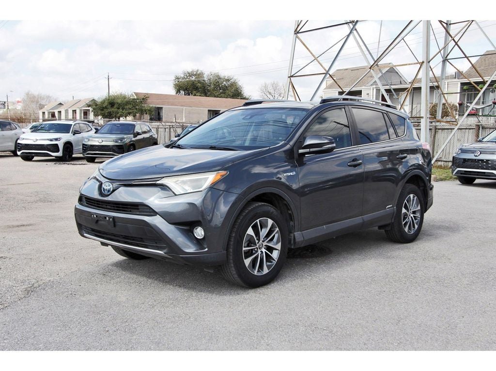 2018 Toyota RAV4 Hybrid XLE