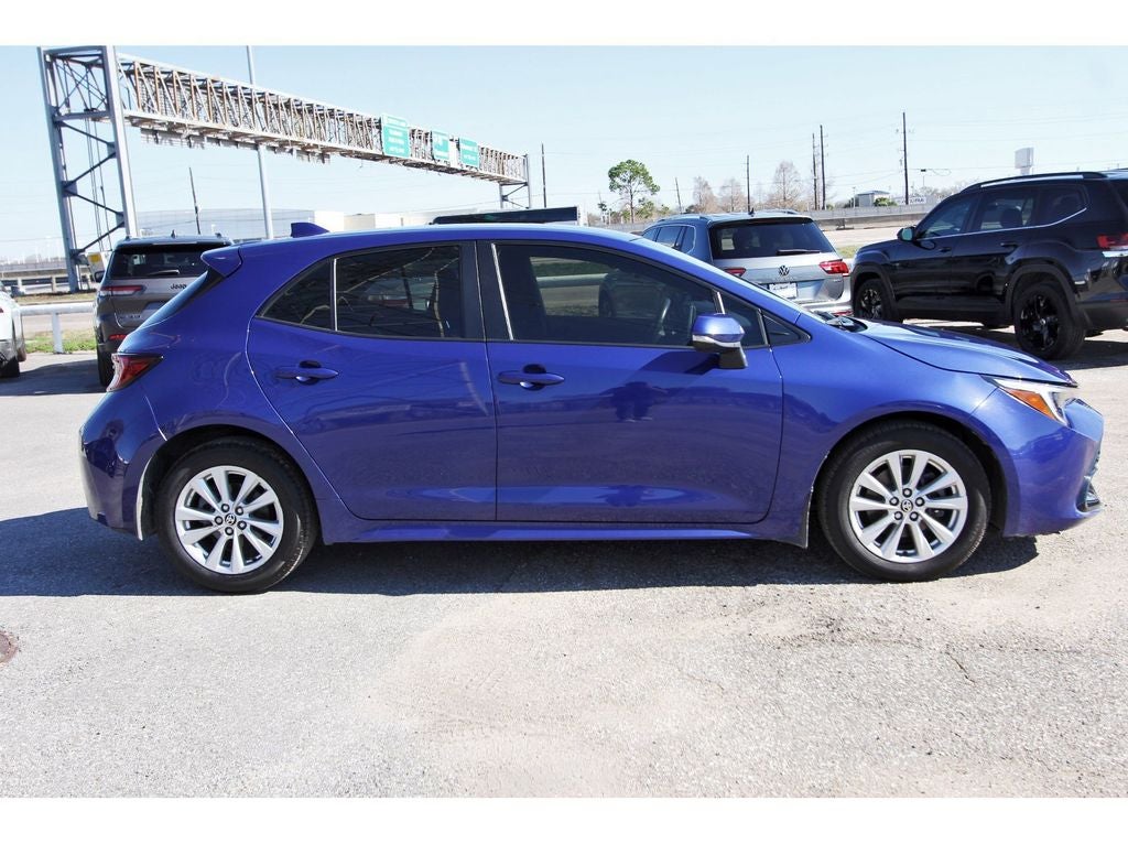 2023 Toyota Corolla Hatchback SE