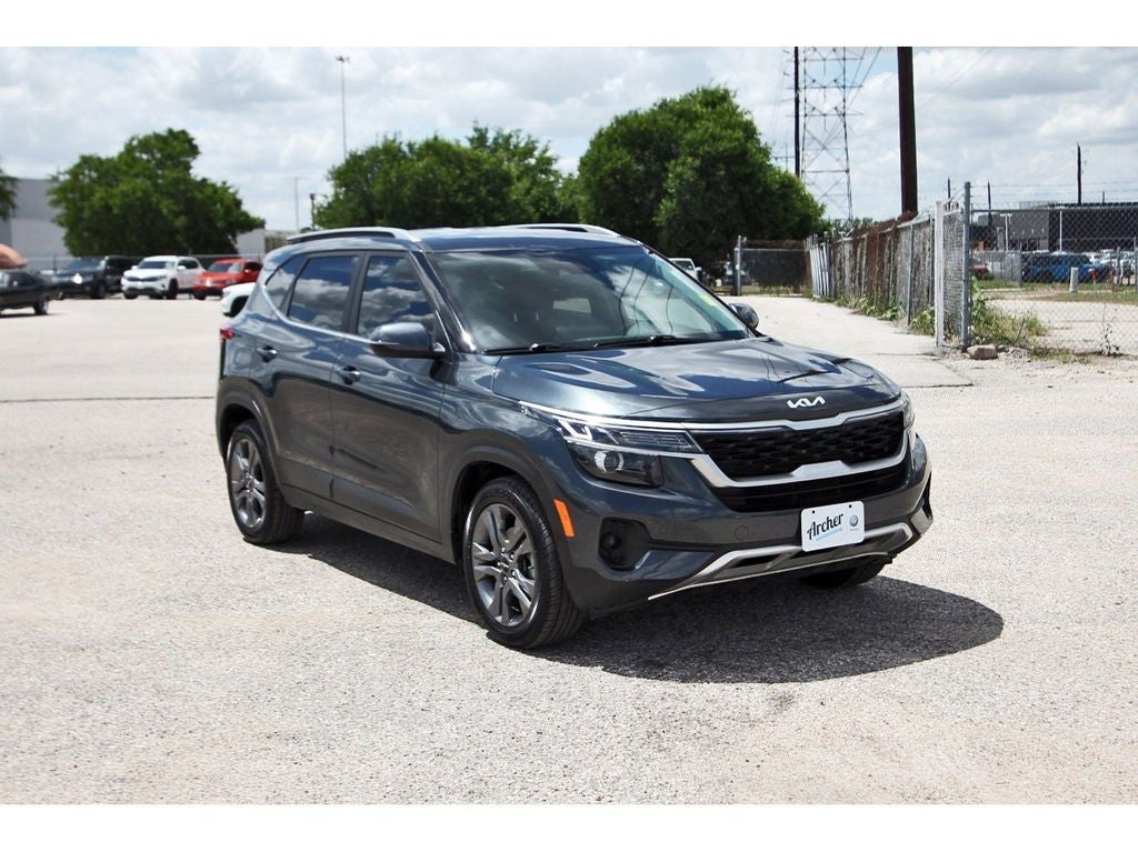 2022 Kia Seltos S