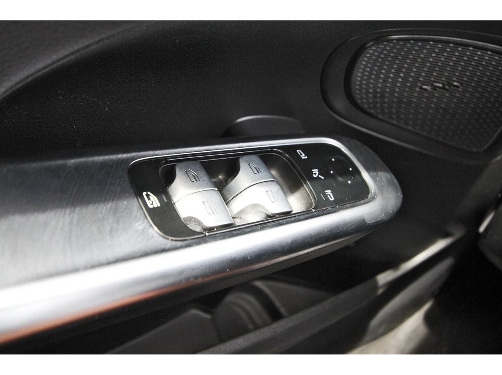 2025 Mercedes-Benz C-Class C 300 4MATIC®