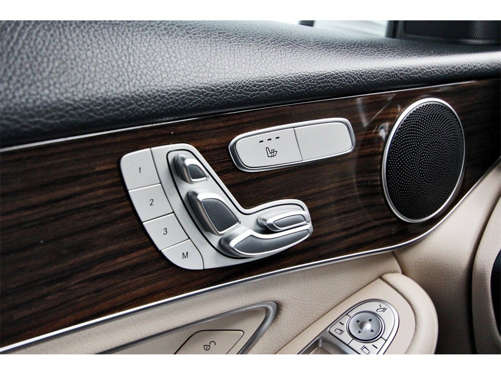 2022 Mercedes-Benz GLC GLC 300