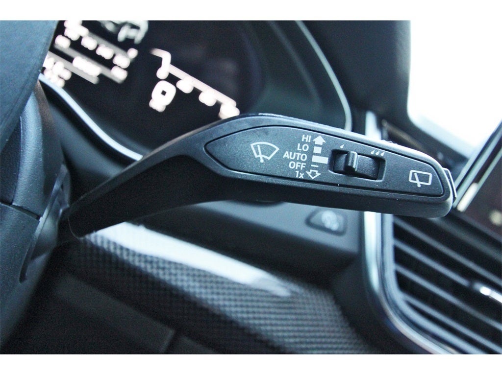 2023 Audi SQ5 Premium Plus quattro