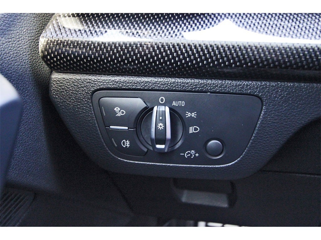 2023 Audi SQ5 Premium Plus quattro