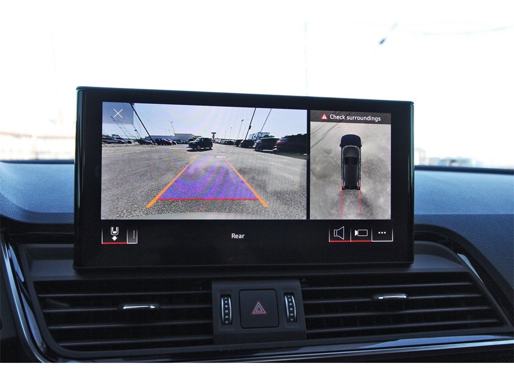 2023 Audi SQ5 Premium Plus quattro