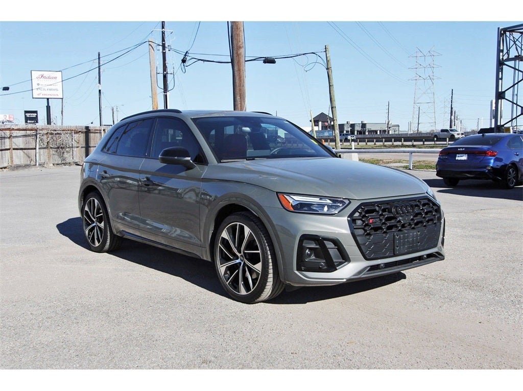 2023 Audi SQ5 Premium Plus quattro
