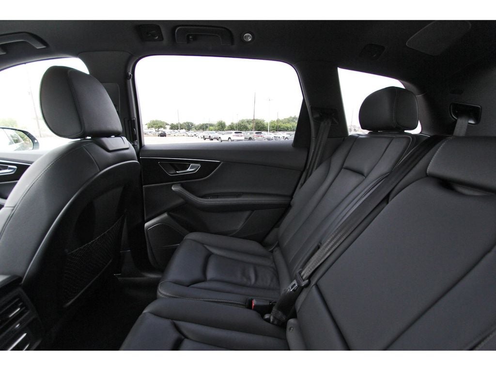 2025 Audi Q7 55 Premium Plus quattro