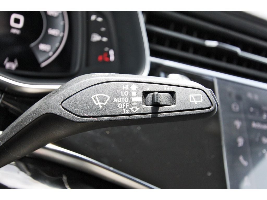 2025 Audi Q7 55 Premium Plus quattro