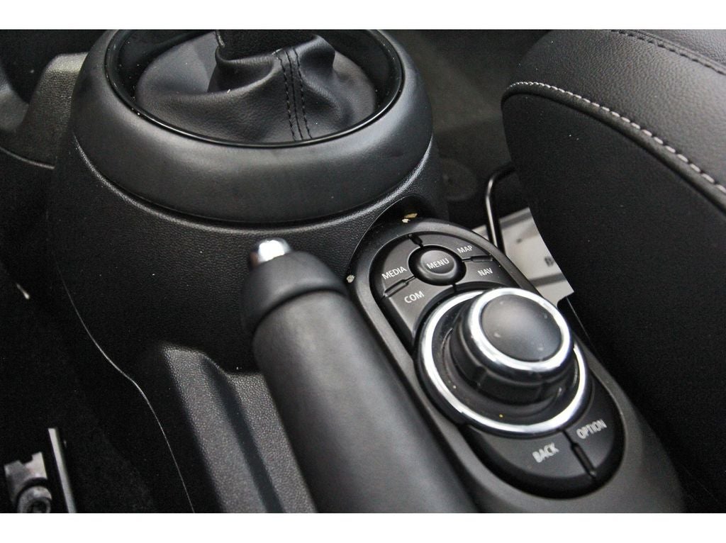 2022 MINI Cooper S Signature