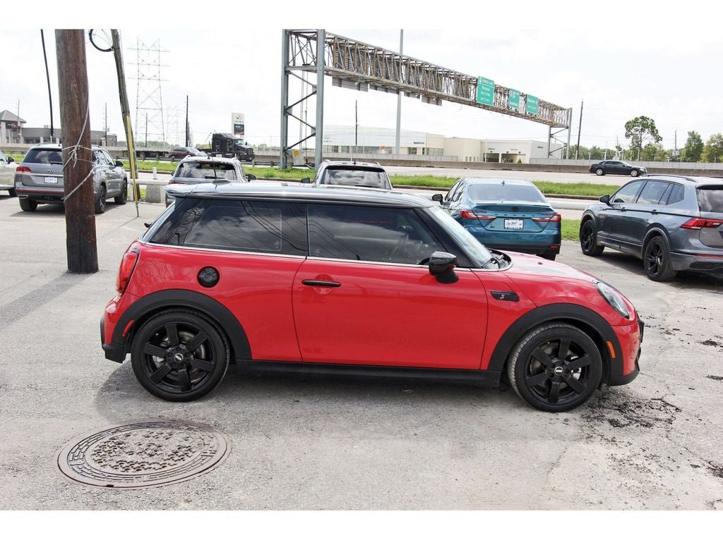 2022 MINI Cooper S Signature