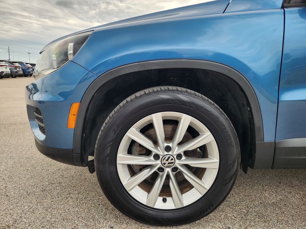 2018 Volkswagen Tiguan Limited 2.0T