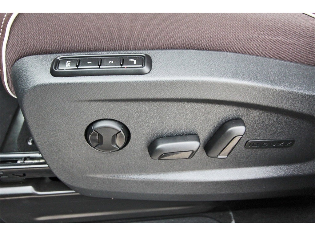 2025 Volkswagen ID. Buzz Pro S