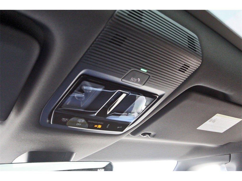 2025 Volkswagen ID. Buzz Pro S Plus