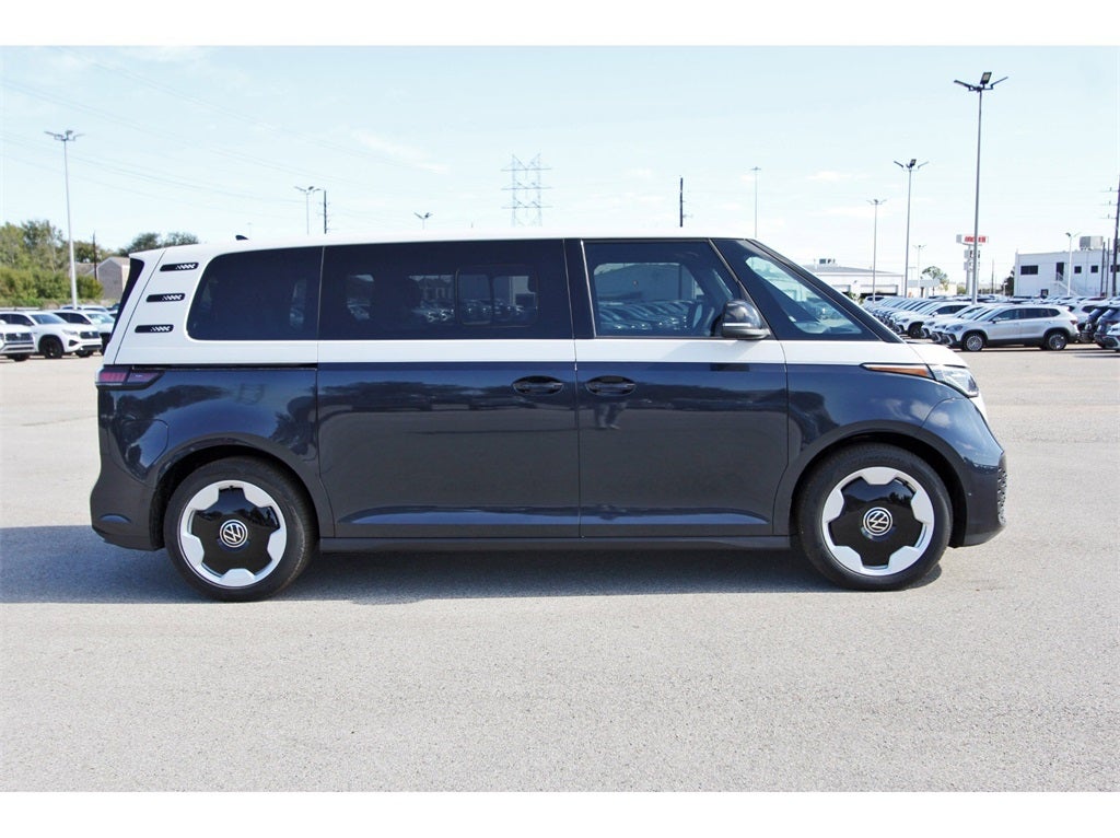 2025 Volkswagen ID. Buzz Pro S Plus