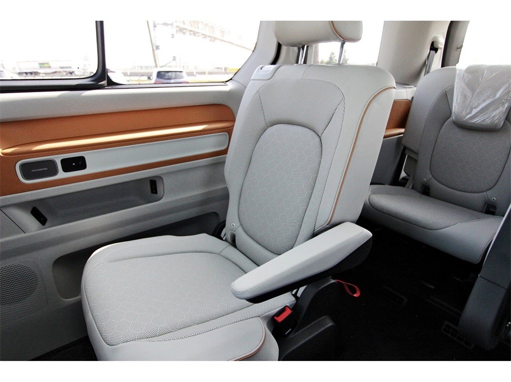 2025 Volkswagen ID. Buzz Pro S Plus