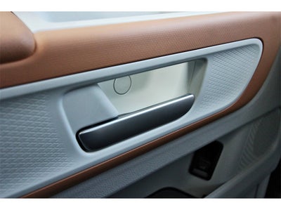 2025 Volkswagen ID. Buzz Pro S Plus