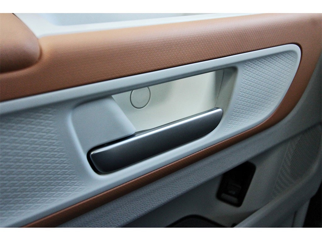 2025 Volkswagen ID. Buzz Pro S Plus