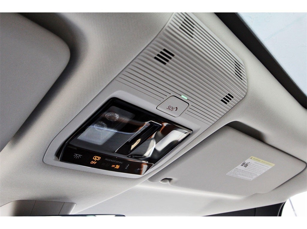 2025 Volkswagen ID. Buzz Pro S Plus