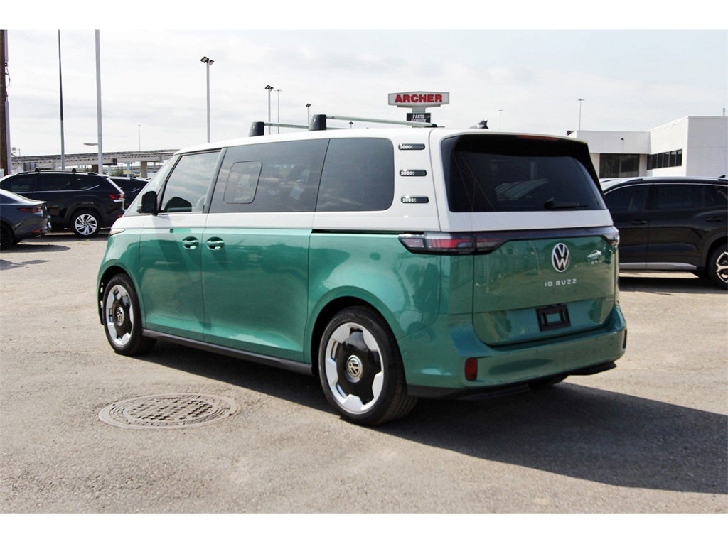 2025 Volkswagen ID. Buzz Pro S Plus