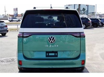 2025 Volkswagen ID. Buzz Pro S Plus