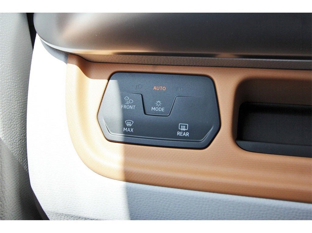 2025 Volkswagen ID. Buzz Pro S Plus