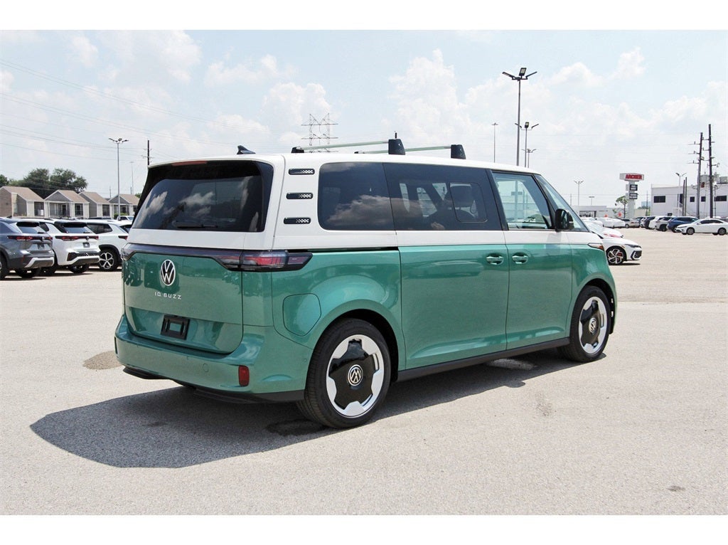 2025 Volkswagen ID. Buzz Pro S Plus