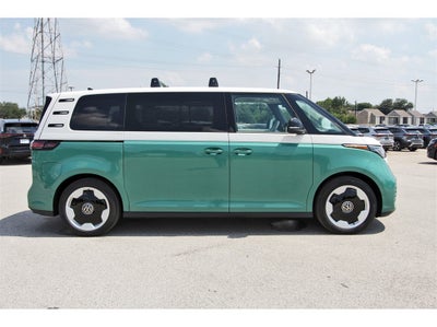 2025 Volkswagen ID. Buzz Pro S Plus