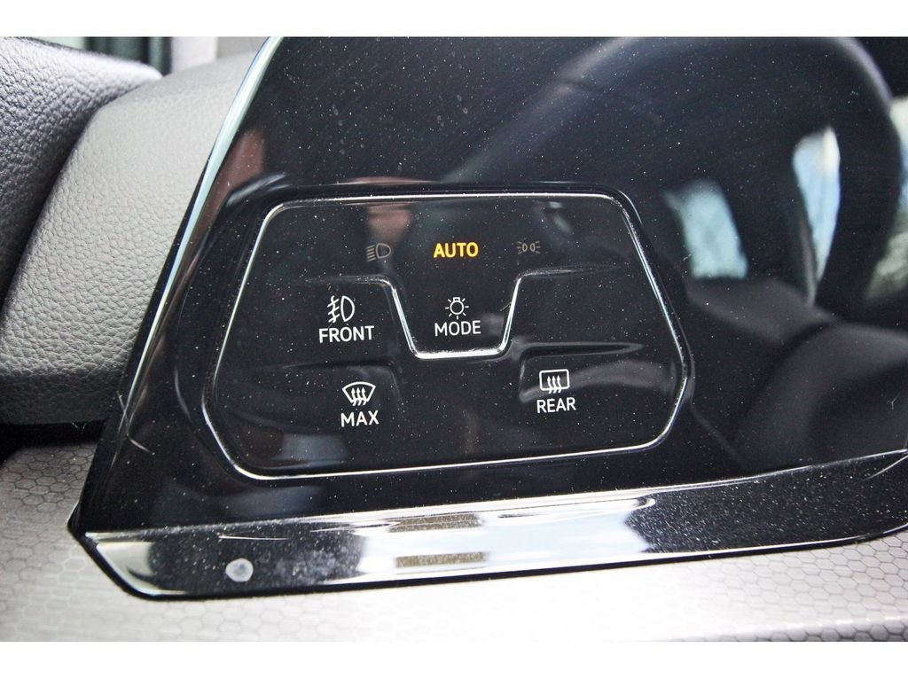2022 Volkswagen Golf GTI 2.0T SE