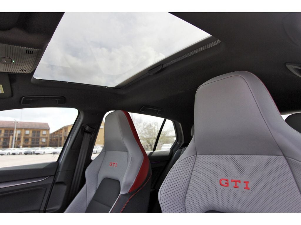 2026 Volkswagen Golf GTI 2.0T SE