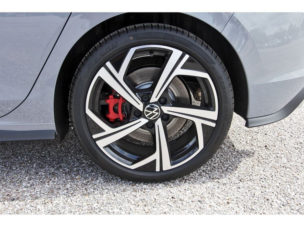 2026 Volkswagen Golf GTI 2.0T SE