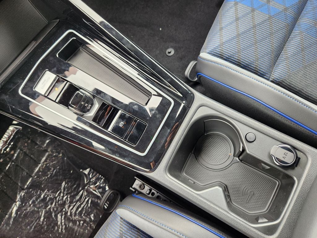 2026 Volkswagen Golf R Base