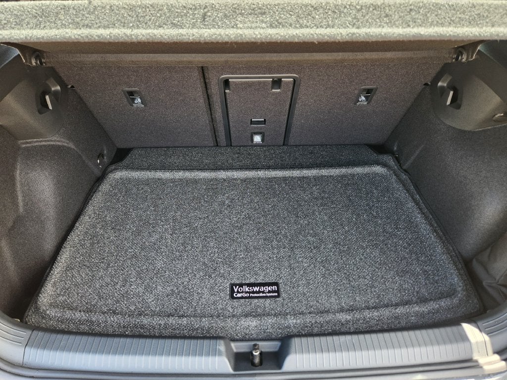 2026 Volkswagen Golf R Base