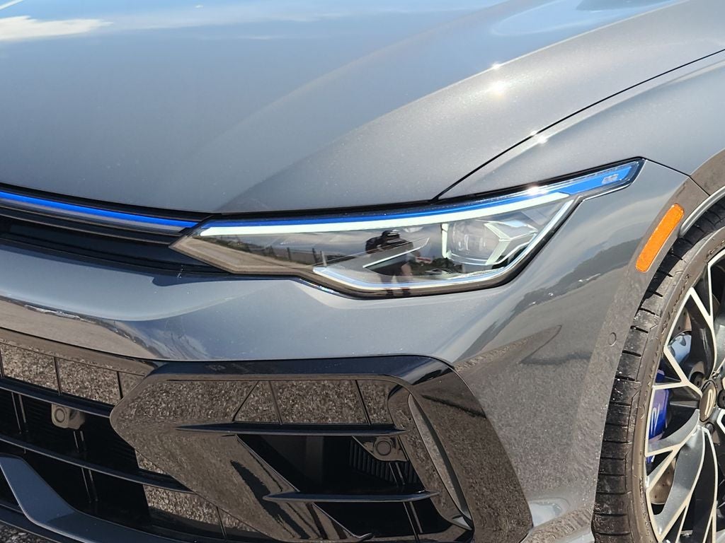 2026 Volkswagen Golf R Base