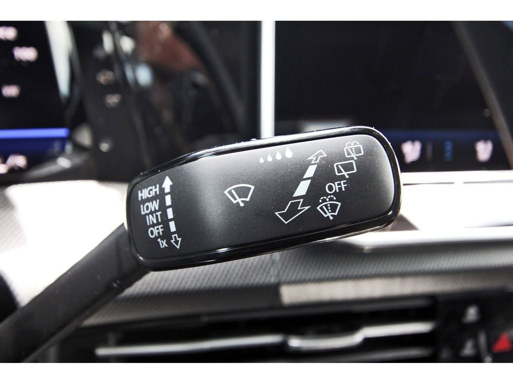 2026 Volkswagen Golf R 2.0T