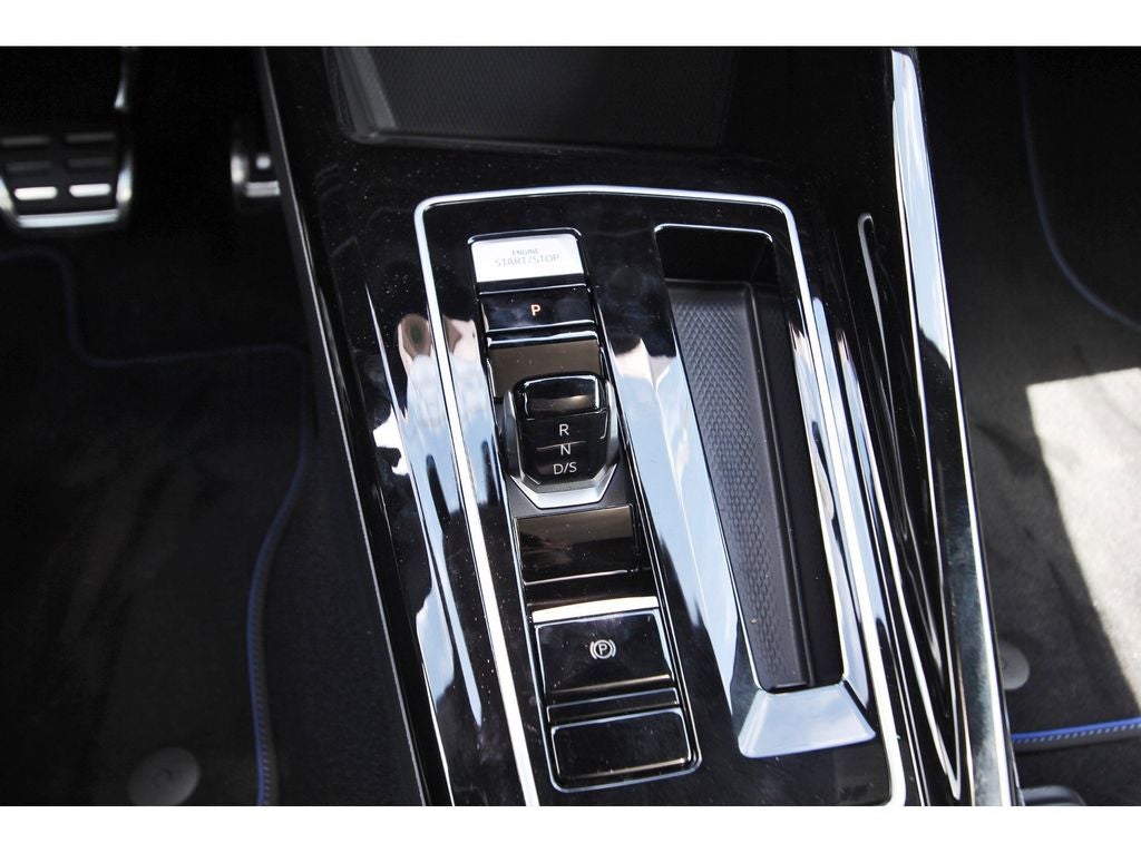 2026 Volkswagen Golf R 2.0T