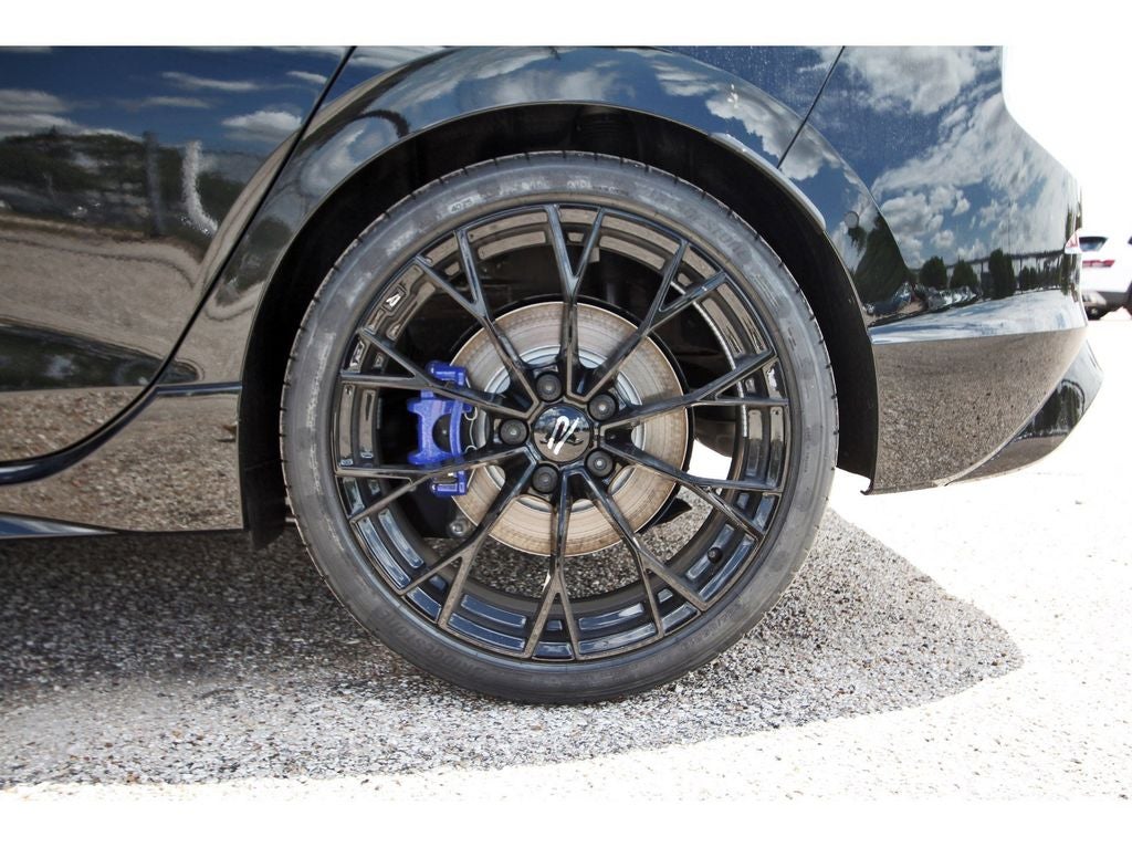 2026 Volkswagen Golf R 2.0T