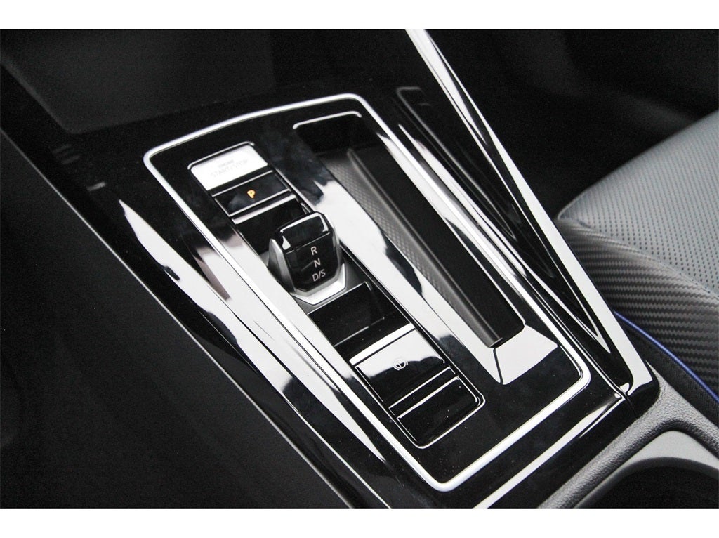 2026 Volkswagen Golf R 2.0T