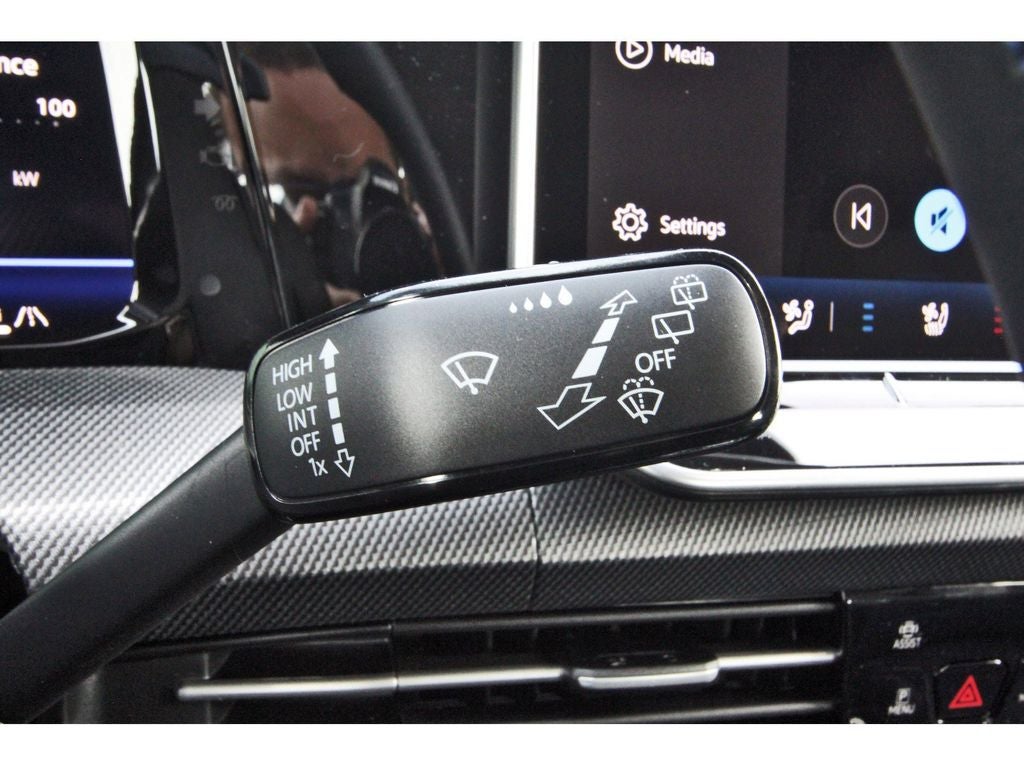 2026 Volkswagen Golf R 2.0T