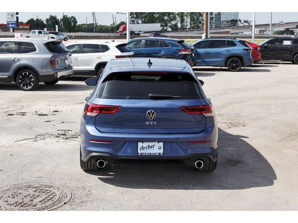 2026 Volkswagen Golf GTI Autobahn