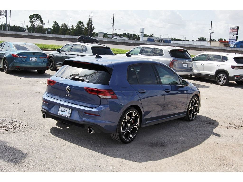 2026 Volkswagen Golf GTI Autobahn