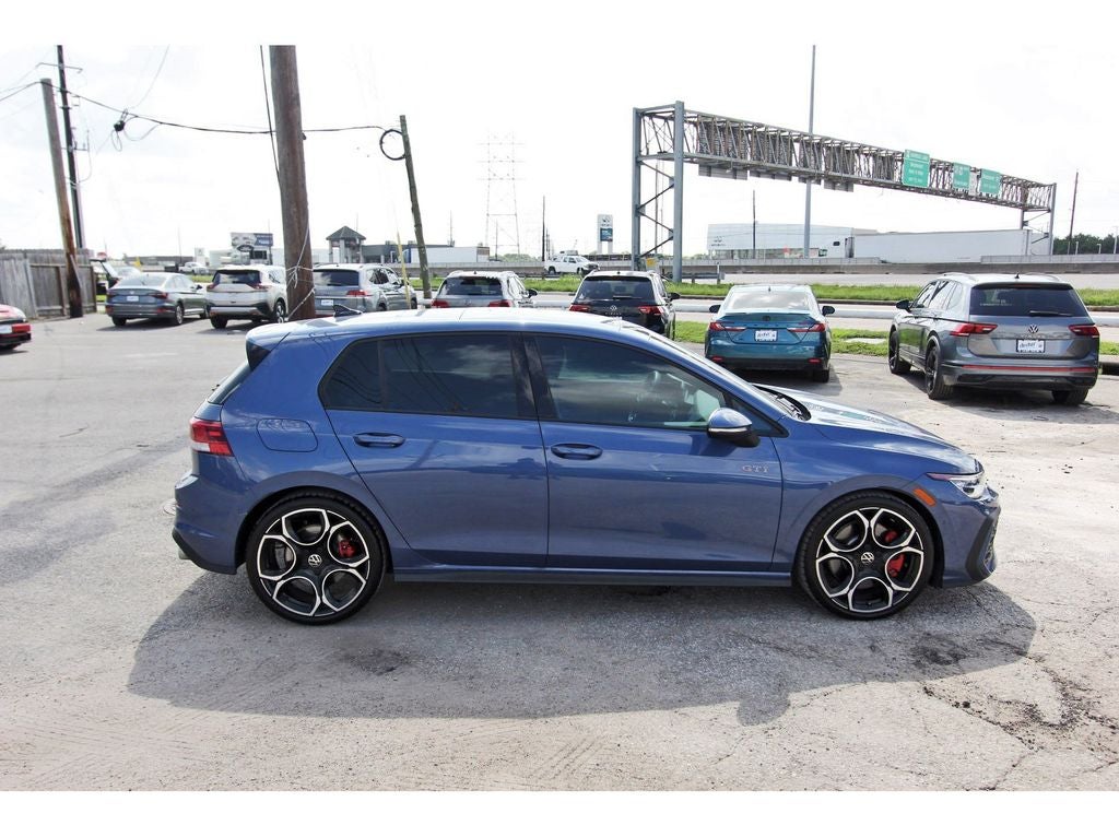 2026 Volkswagen Golf GTI Autobahn