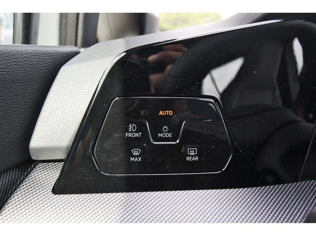2026 Volkswagen Golf GTI Autobahn