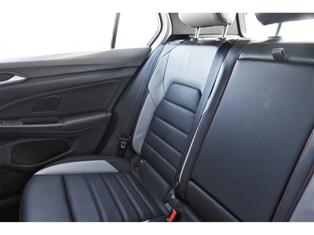 2026 Volkswagen Golf GTI Autobahn