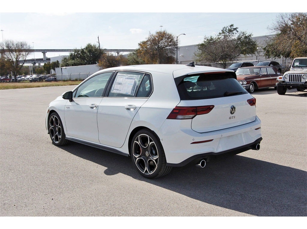 2026 Volkswagen Golf GTI Autobahn