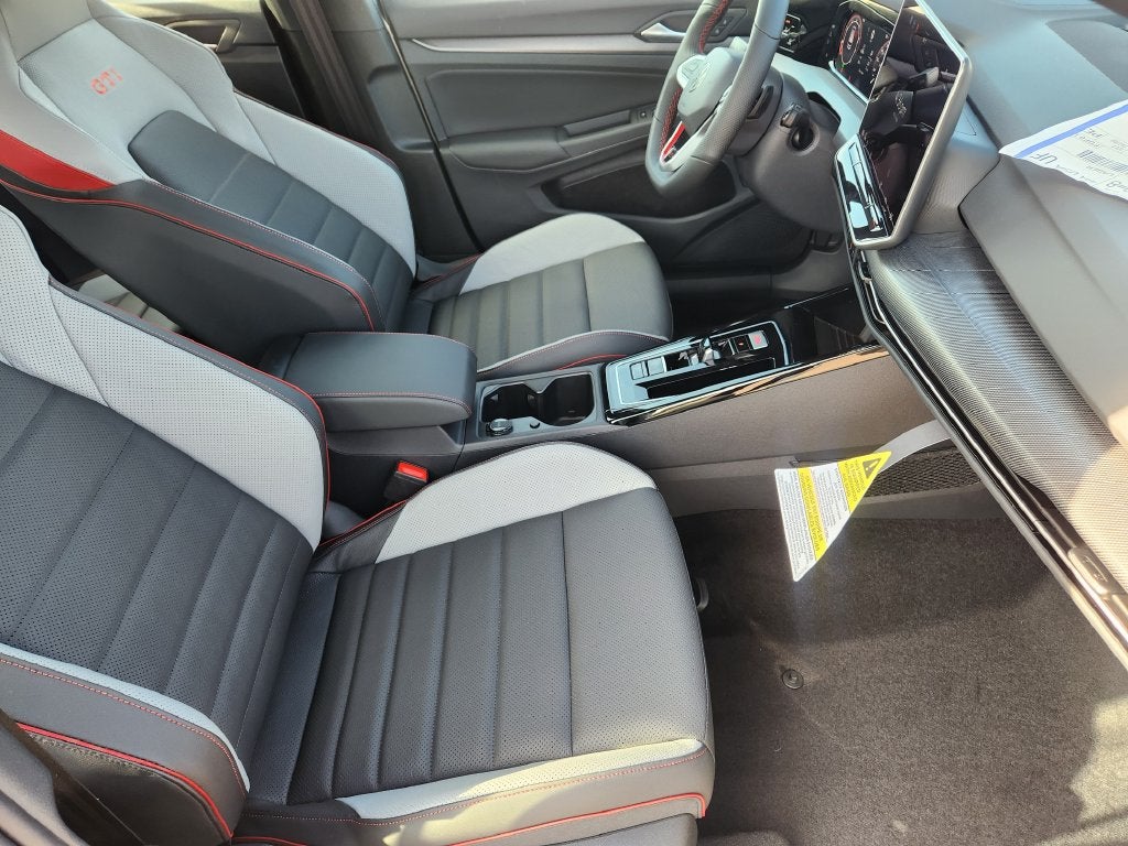 2026 Volkswagen Golf GTI Autobahn
