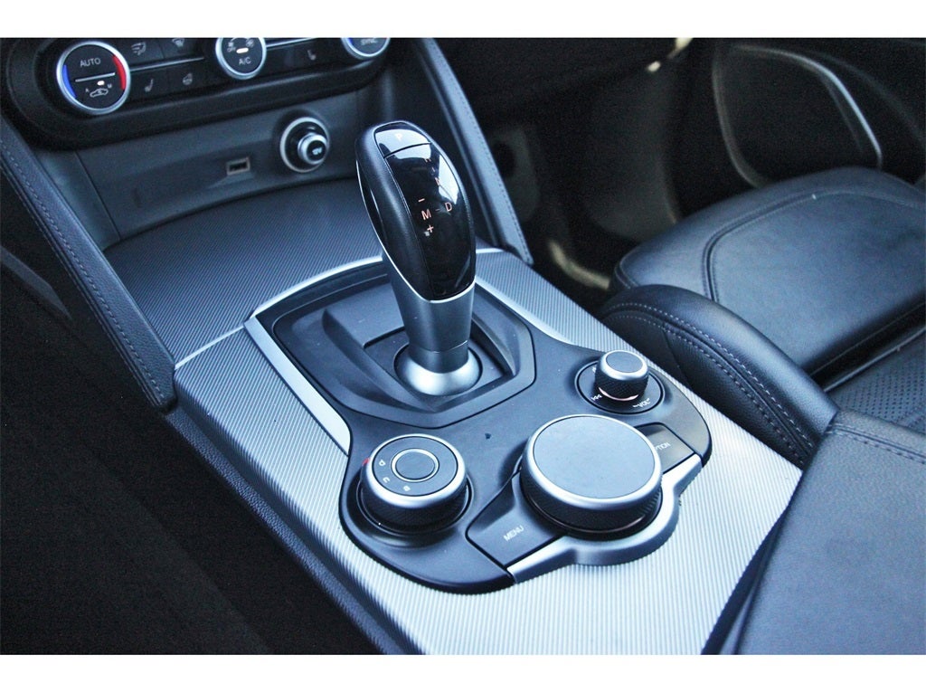 2019 Alfa Romeo Stelvio Ti Sport